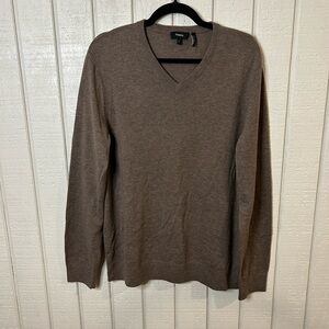 Theory Riland V-Neck Sweater, size large.